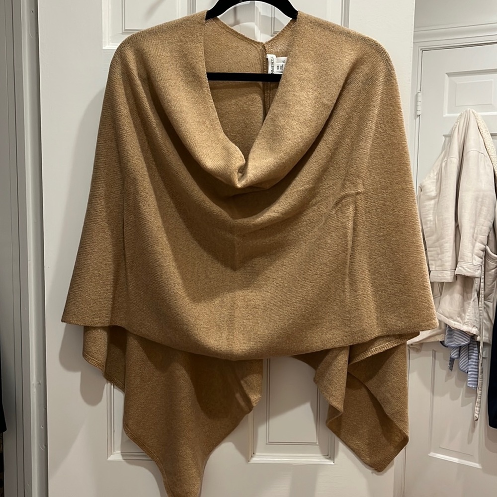Minnie Rose Camel Cashmere Topper